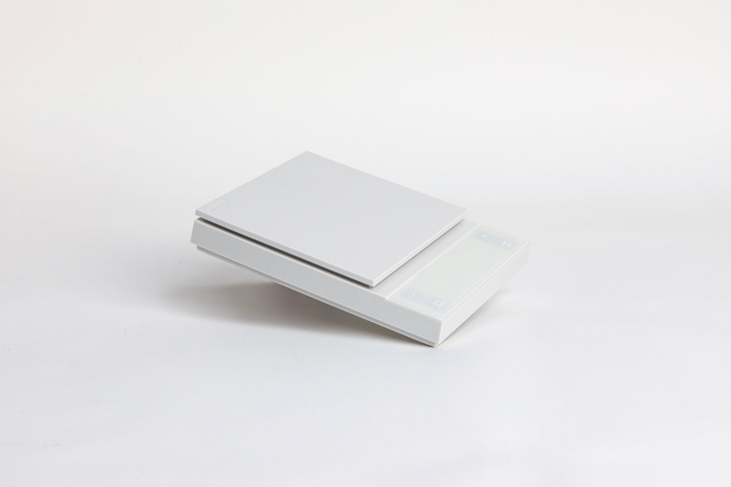 hario polaris scale white