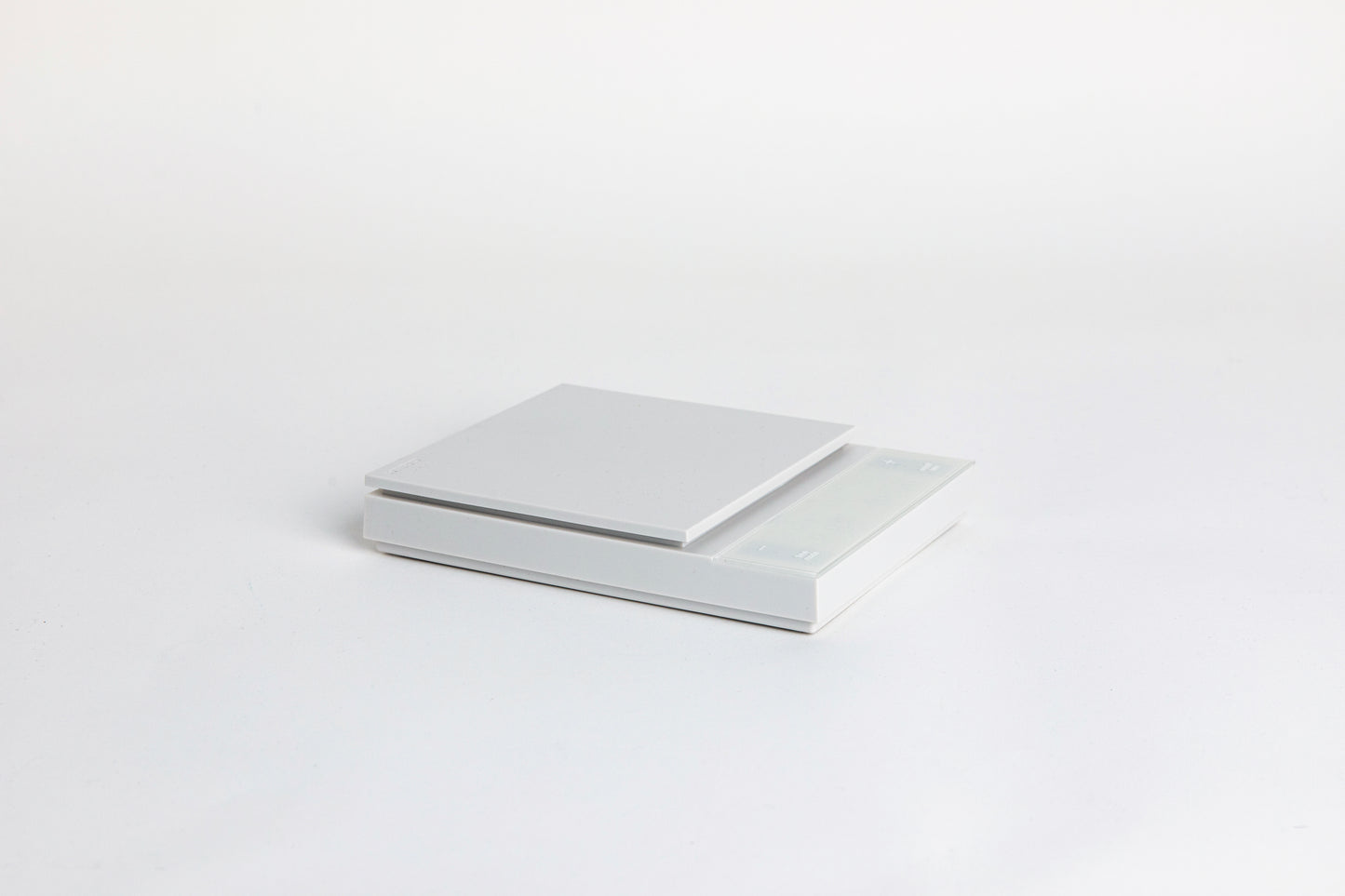 hario polaris scale white