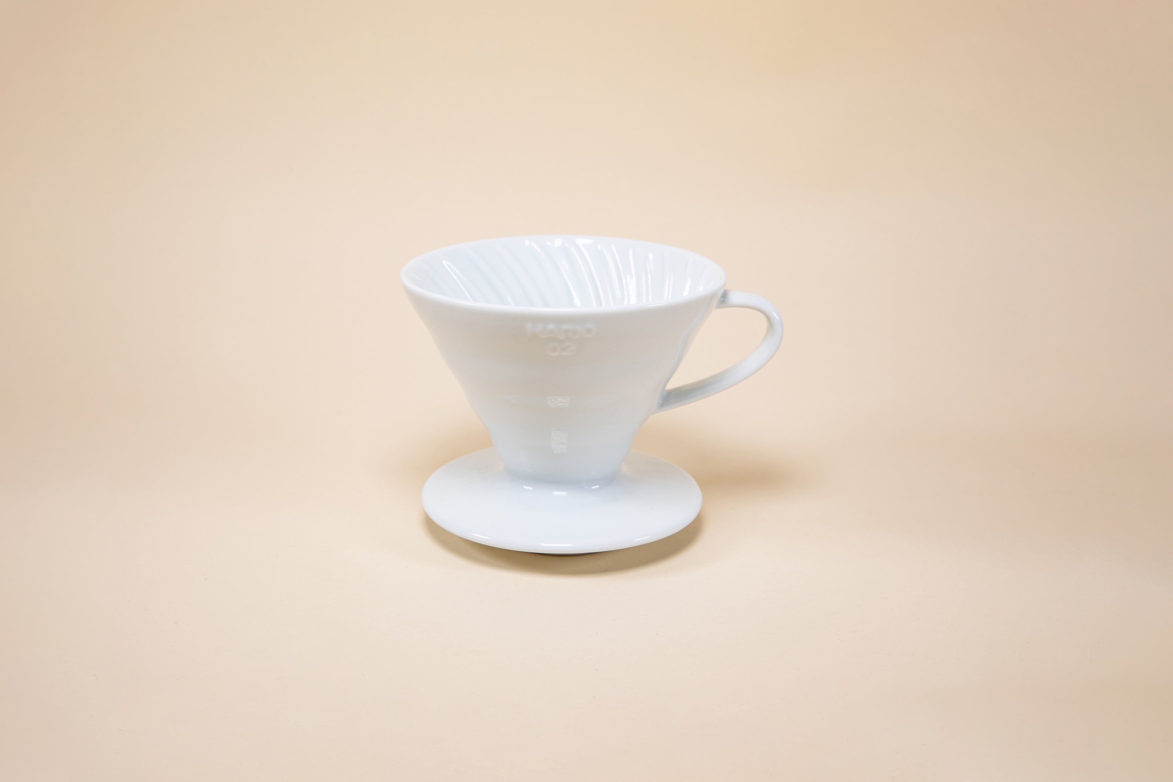 Simply Hario Ceramic V60 Pour Over Set: Coffee Servers